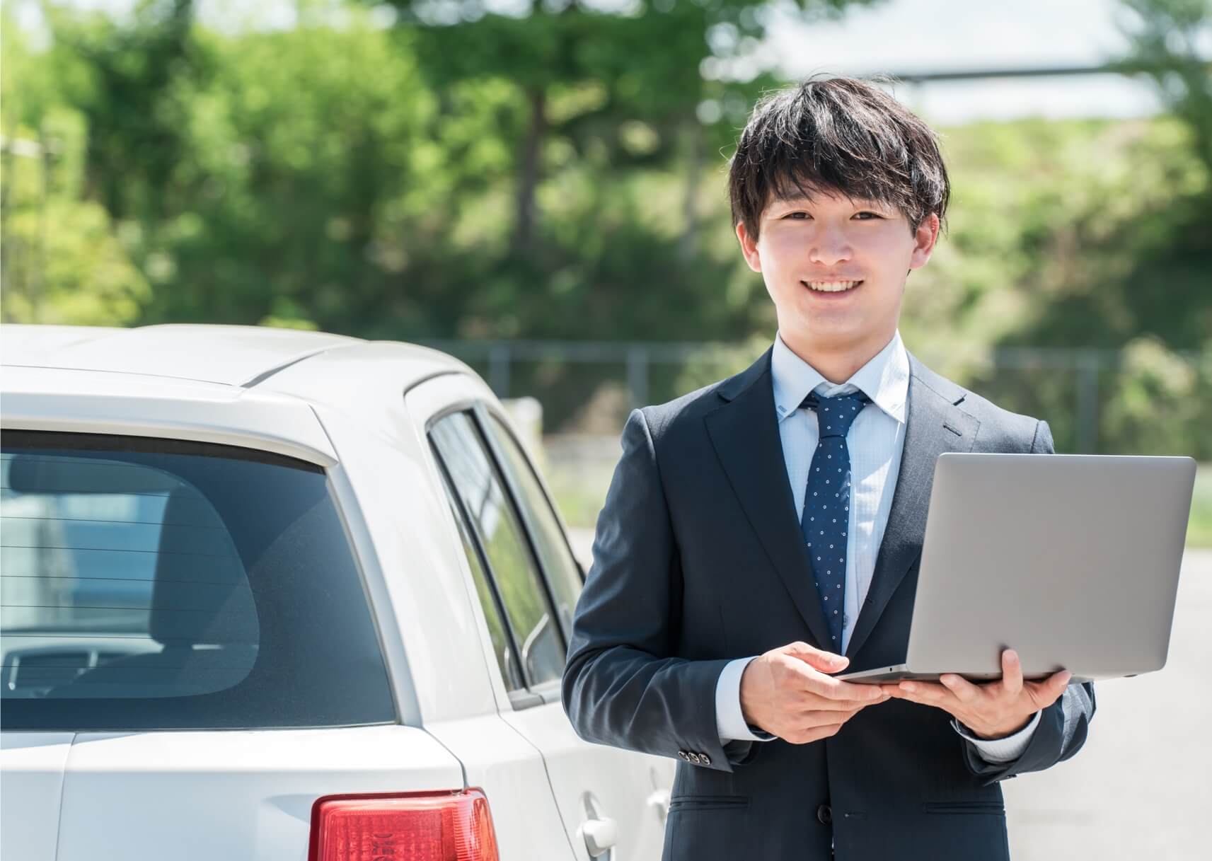 社用車の運用方法を比較！自社に合うのは「購入」「カーリース」「カーシェア」「レンタカー」？