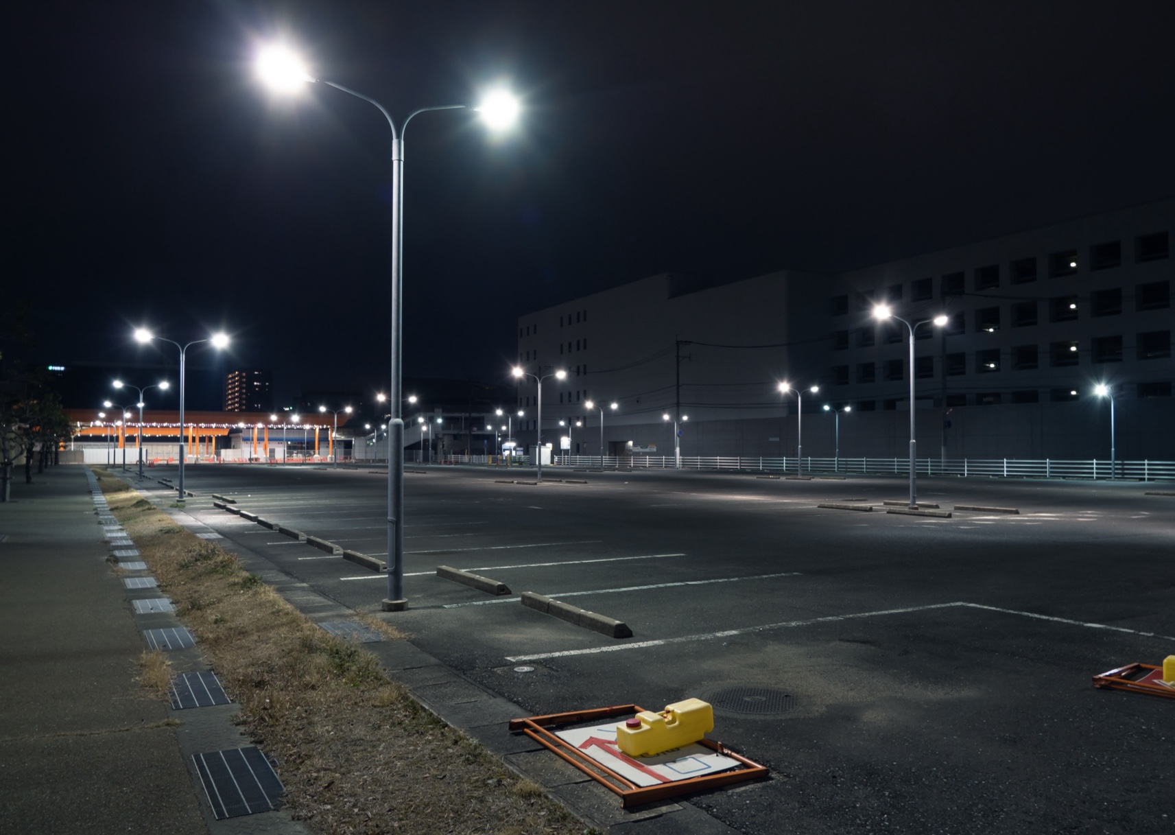 駐車場の防犯対策はここまで進化！治安リスクを回避するための実践ガイド